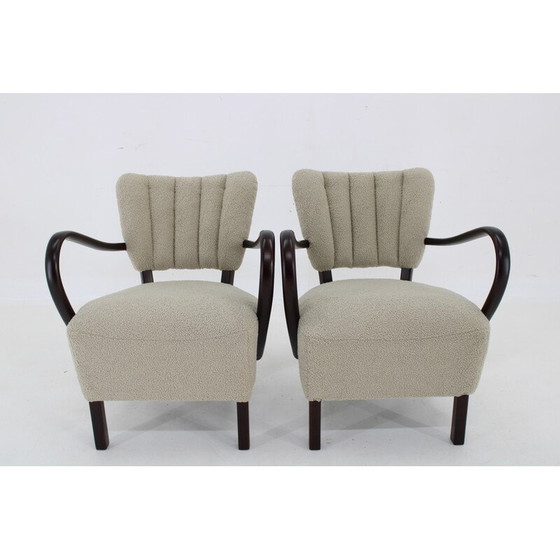 Image 1 of Paire de fauteuils vintage H-237 en bois et tissu Boucle par Jindrich Halabala, Tchécoslovaquie 1930