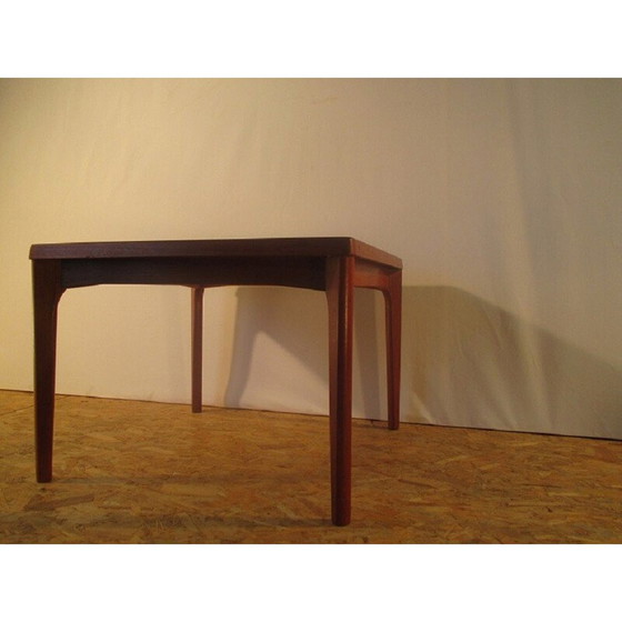 Image 1 of Table basse vintage en teck scandinave par Henning Kjaernulf, 1960