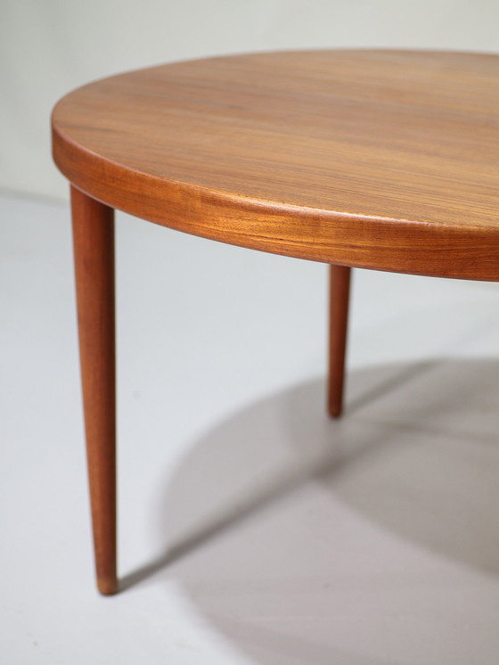 Image 1 of Table à manger ronde extensible danoise dans le style de Kai Kristiansen