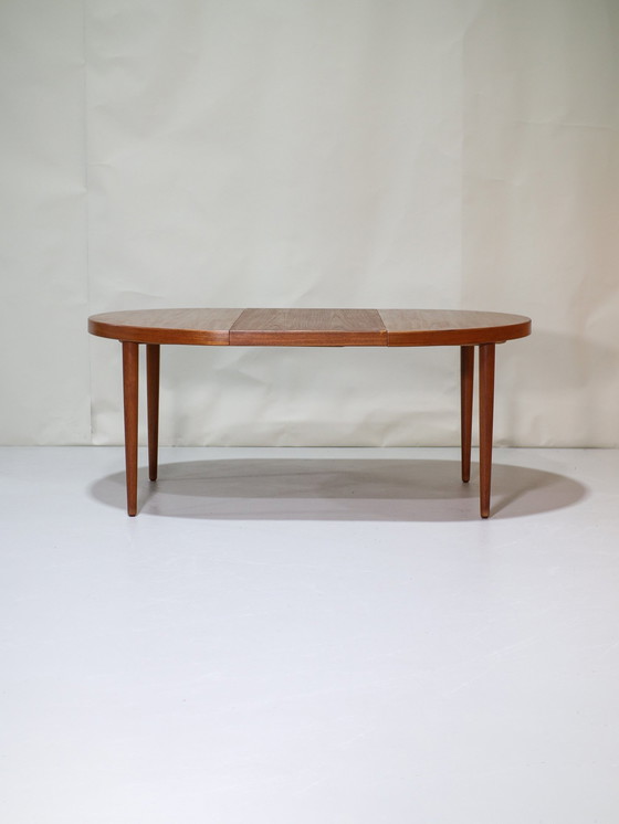 Image 1 of Table à manger ronde extensible danoise dans le style de Kai Kristiansen
