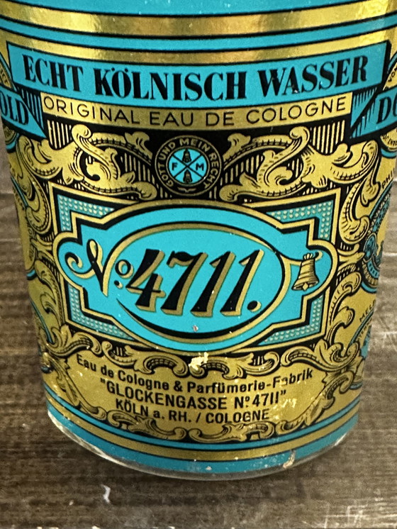 Image 1 of 2 Flacons Anciens Eau De Cologne “ 4711 “ 