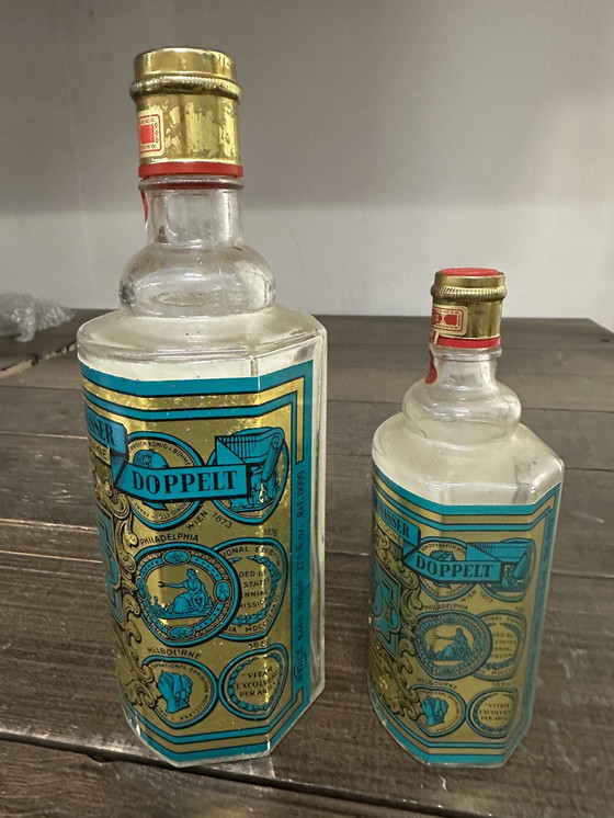 Image 1 of 2 Flacons Anciens Eau De Cologne “ 4711 “ 