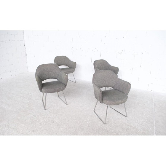 Image 1 of Ensemble de 4 chaises vintage en acier, mousse et tissu par Eero Saarinen pour Knoll International, années 1960