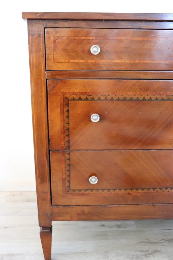Image 1 of Commode en bois vintage