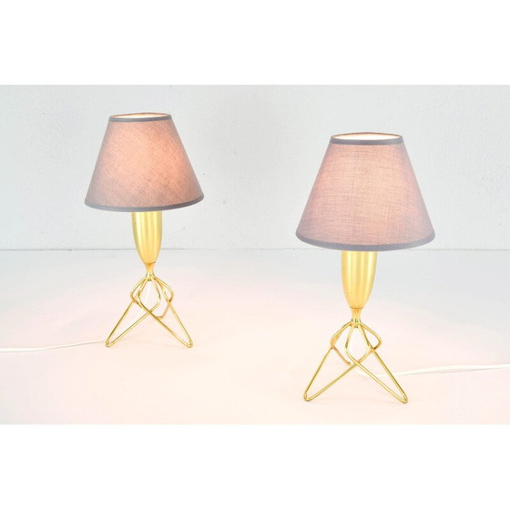Image 1 of Paire de lampes de table tripodes en laiton avec abat-jour gris, Danemark 1960