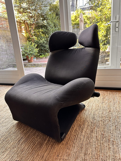 Chaise Cassina Wink par Toshiyuki Kita