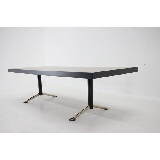 Image 1 of Table basse vintage en noyer, Tchécoslovaquie 1970