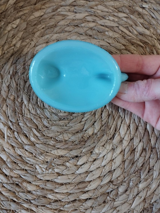 Image 1 of Poule En Opaline De Couleur, Boite, Bonbonnière, Plat, Ancien De La Cristallerie De Portieux