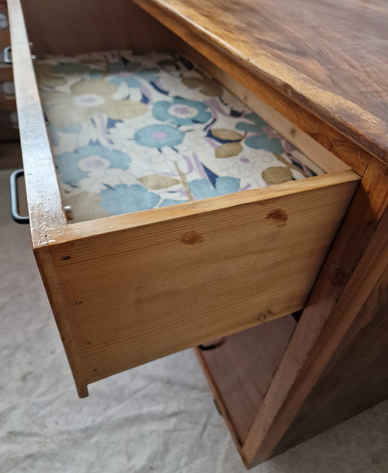 Image 1 of Commode Vintage En Noyer