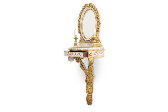 Image 1 of Console En Bois Doré Et Laqué De Style Louis Xvi. Circa 1900.