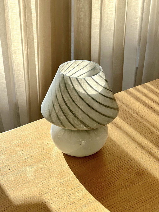 Lampe de table vintage en verre à champignon