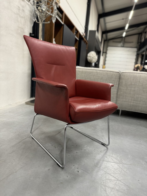 Fauteuil Jori Aida en cuir rouge