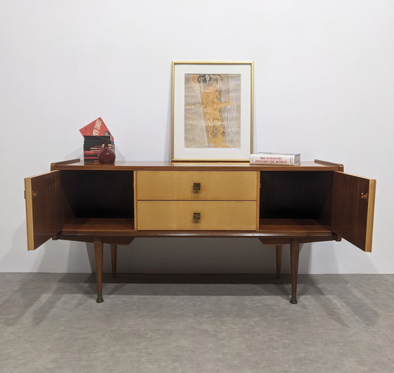 Image 1 of Buffet Mid Century, années 1960.