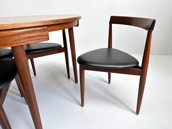 Image 1 of Table et chaises en teck danois Hans Olsen For Frem Røjle "Roundette" pour salle à manger