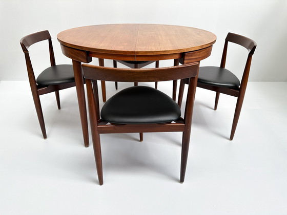 Image 1 of Table et chaises en teck danois Hans Olsen For Frem Røjle "Roundette" pour salle à manger