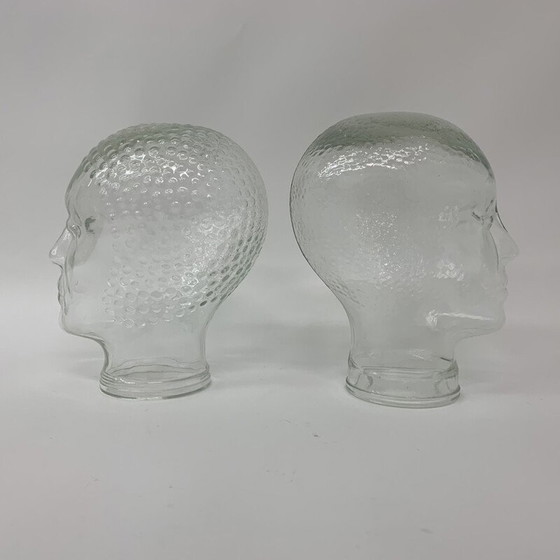 Image 1 of Paire de sculptures "têtes" en verre