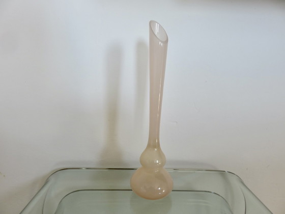 Image 1 of Vase, Soliflore En Opaline Rose Pâle, Années 60 70