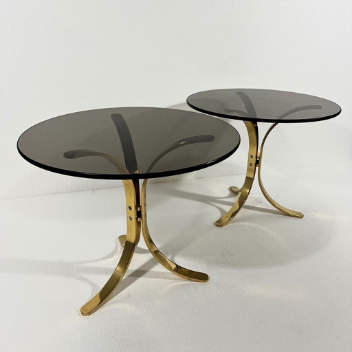 Tables d'appoint en laiton et verre fumé 1960's