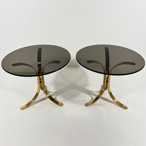 Image 1 of Tables d'appoint en laiton et verre fumé 1960's