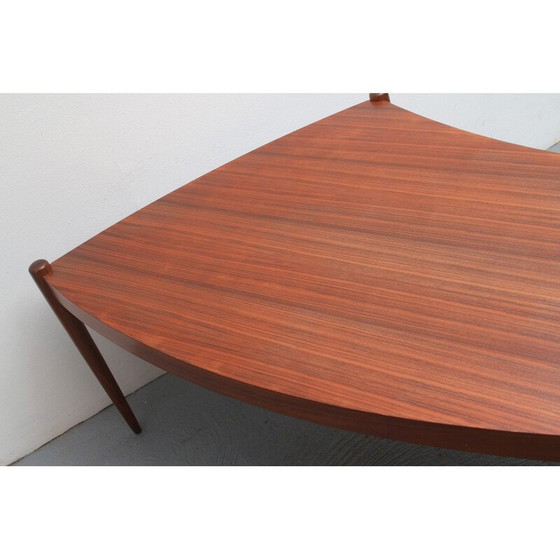 Image 1 of Table basse vintage en noyer courbé, 1960