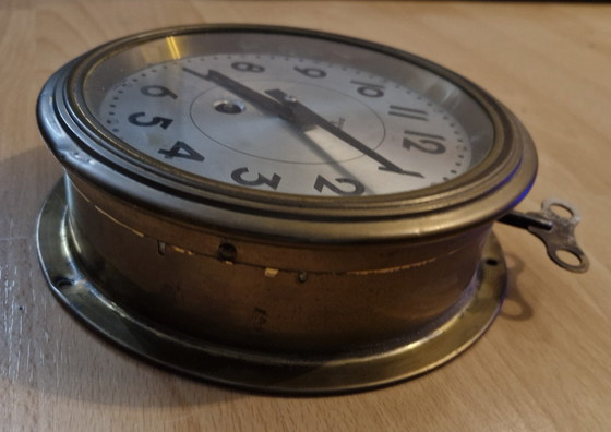Image 1 of Horloge de bateau vintage