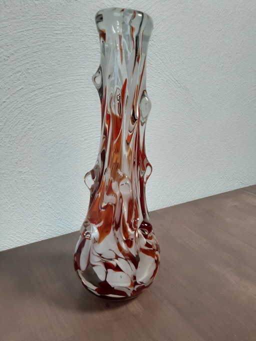 Vase en forme de goutte