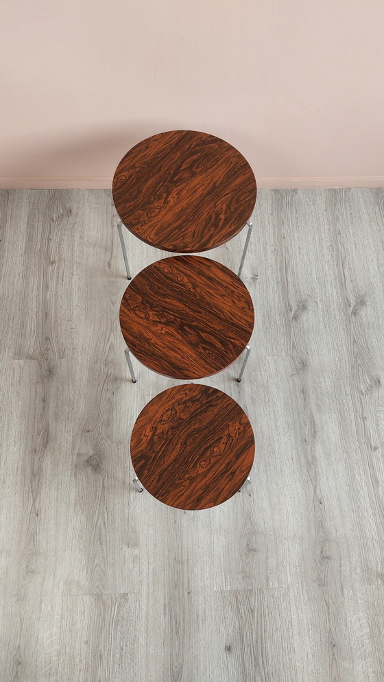 Image 1 of Vaza Roden Tables d'appoint ou tables gigognes 1960.