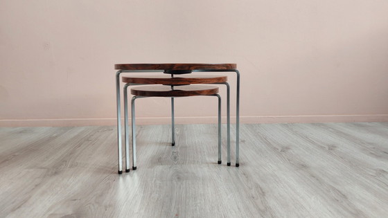 Image 1 of Vaza Roden Tables d'appoint ou tables gigognes 1960.