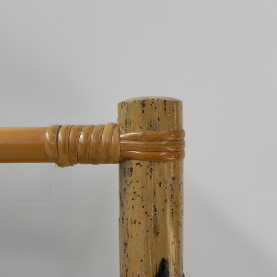 Image 1 of Vitrine en bambou avec 5 étagères en verre fumé