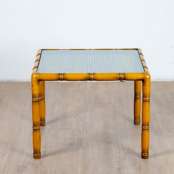 Image 1 of Table d'appoint carrée vintage en bois et cannage, France 1970