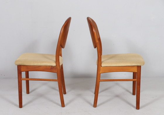 Image 1 of 4x chaises de salle à manger en teck, Danemark, années 1970