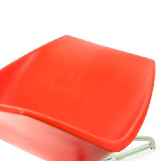 Image 1 of Chaise rouge vintage par Miroslav Navratil pour Vertex, 1960s