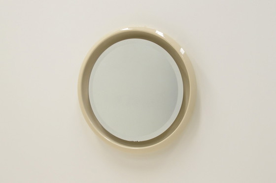 Image 1 of Grand miroir rond en céramique avec lumière, années 1960.