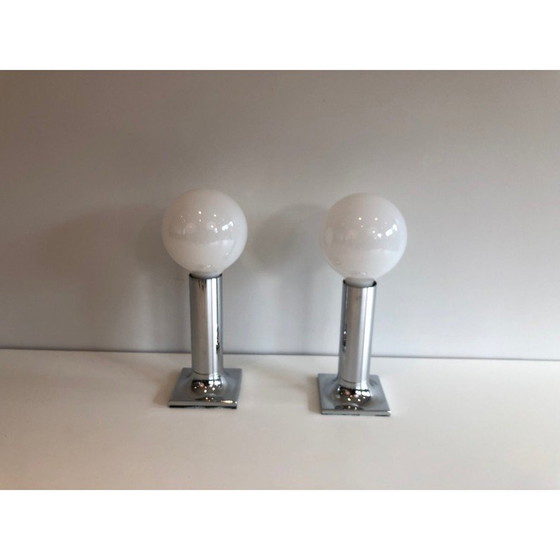 Image 1 of Suite d'appliques vintage en chrome et opaline blanche, 1970