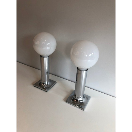 Image 1 of Suite d'appliques vintage en chrome et opaline blanche, 1970