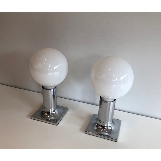 Image 1 of Suite d'appliques vintage en chrome et opaline blanche, 1970