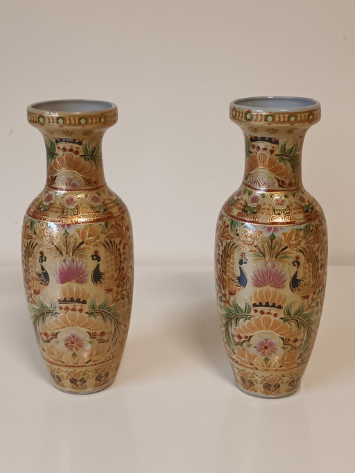 Couple de vases orientaux