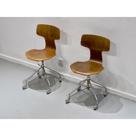 Image 1 of Paire de chaises de bureau pivotantes vintage modèle 3113 par Arne Jacobsen pour Fritz Hansen, 1960