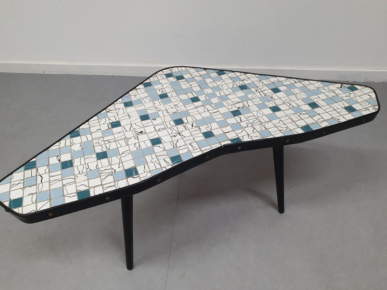 Image 1 of Table basse en mosaïque. Table d'appoint vintage.