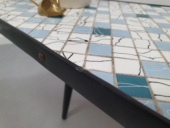 Image 1 of Table basse en mosaïque. Table d'appoint vintage.