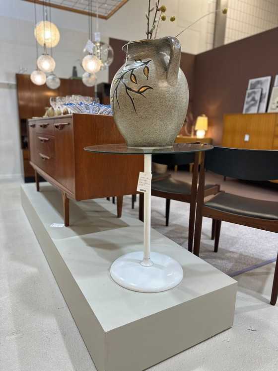 Image 1 of Table d'appoint ronde vintage - blanc, verre 1970