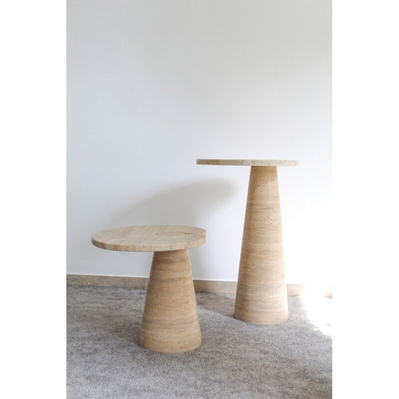 Image 1 of Paire de tables d'appoint vintage en travertin italien Style Angelo Mangiarotti, 1970