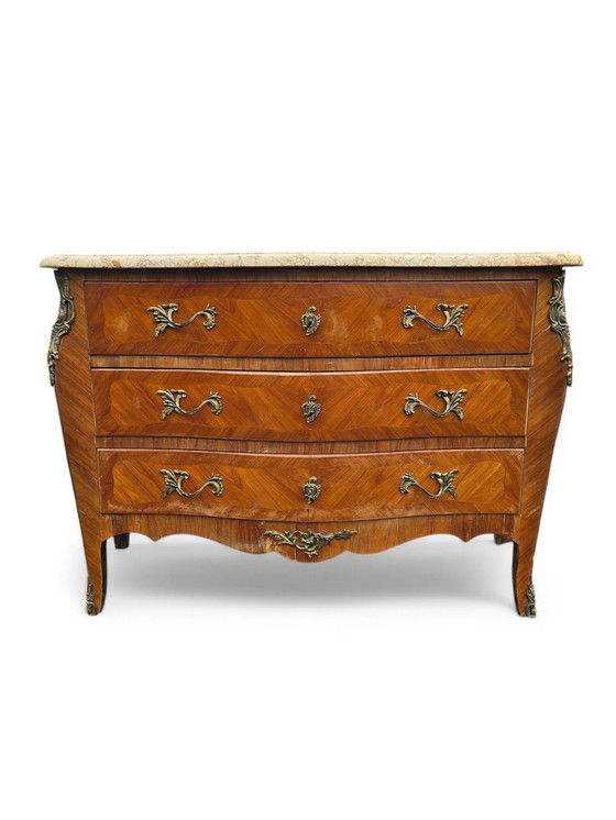 Image 1 of Commode Style Louis Xv Dessus Marbre