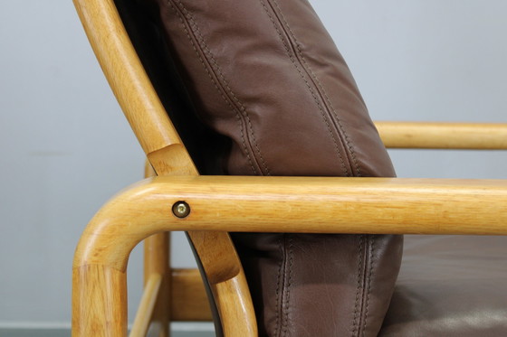 Image 1 of 1970 L. Olsen & Søn Paire de fauteuils en chêne et cuir, Danemark