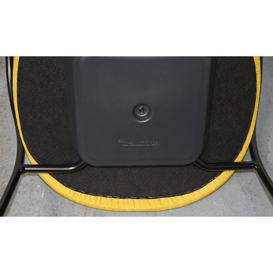 Image 1 of Chaise vintage Pavilion AV4 en métal teinté noir et bois par Anderss et Voll pour & Tradition