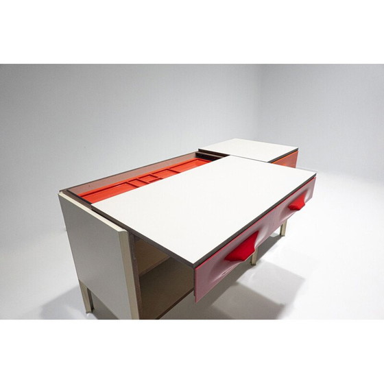 Image 1 of Bureau du milieu du siècle avec plateau coulissant par Raymond Loewy, années 1960