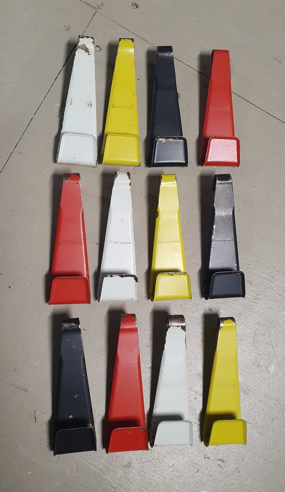 Image 1 of 1971 Vintage Pilastro Showroom Porte-manteau Porte-manteau