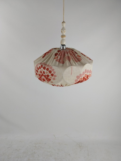 1 X Lampe pendante rose avec tissu blanc des années 1970