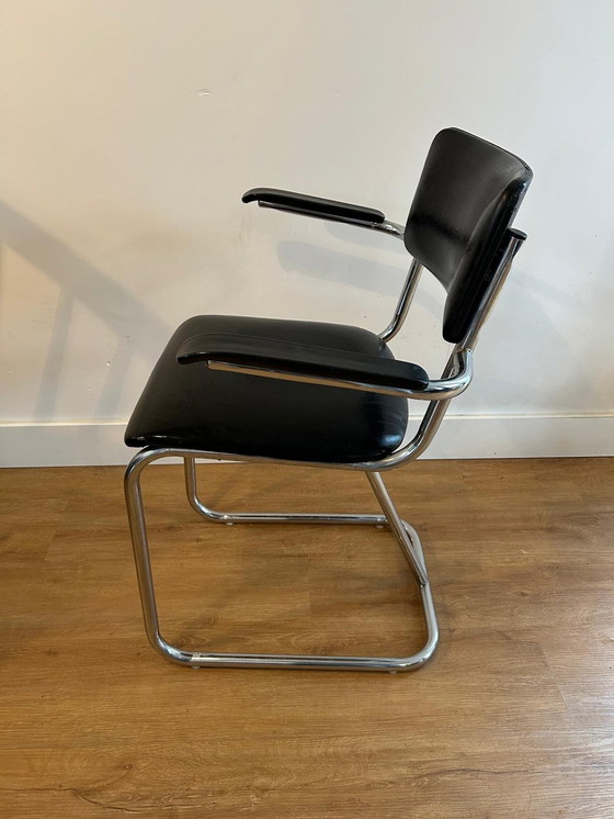 Image 1 of Gispen Industrial Dining Chair Cuir noir