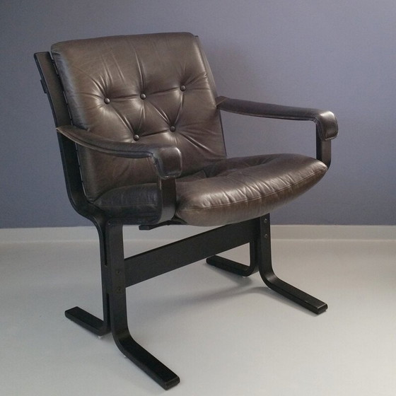 Image 1 of Fauteuil Siesta vintage pour Westnofa en cuir noir et bois de hêtre 1960